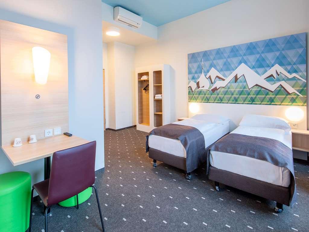 B&B Hotel Rosenheim Bilik gambar